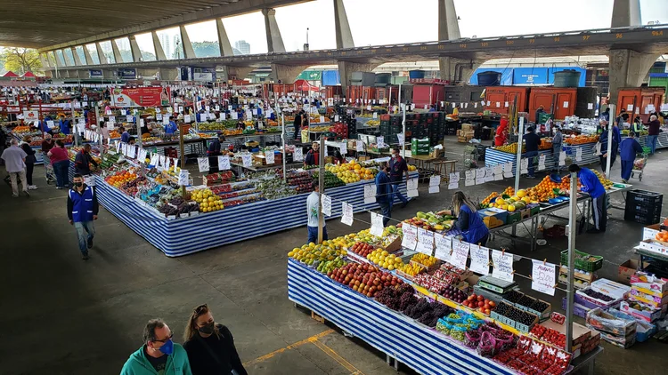 Por que o preço da comida muda? Uma das respostas está na Ceagesp