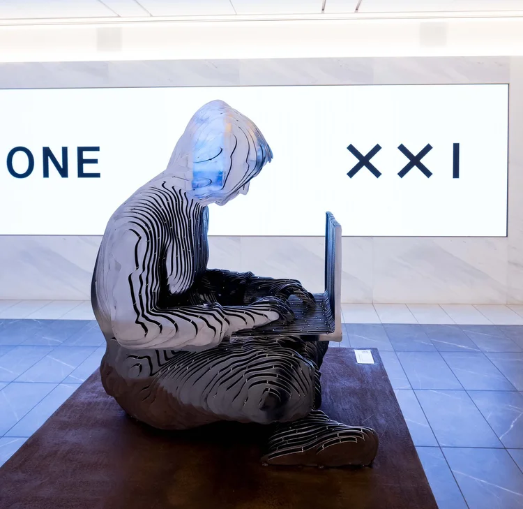 Por que tantos suspeitos de ser o criador do Bitcoin estão ligados à mesma empresa?