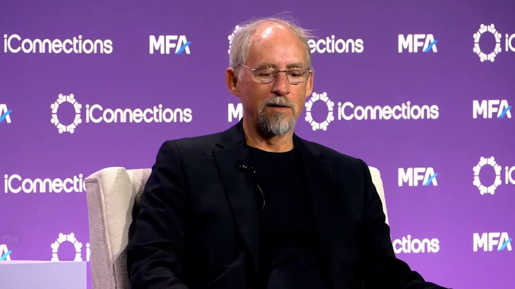 Possível criador do Bitcoin diz que risco quântico não se concretizará por pelo menos 20 anos