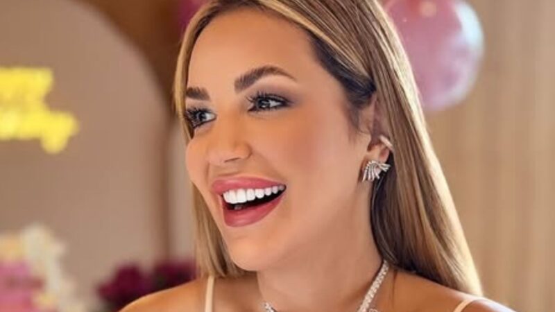 Presa, Deolane Bezerra recebe cartas de amor e vira piada na web: ‘Enjaulada’