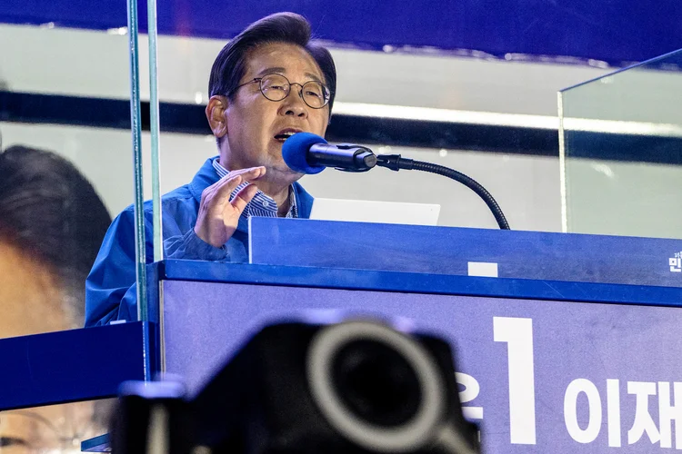 Presidente da Coreia do Sul manda investigar federação após vexame na Copa