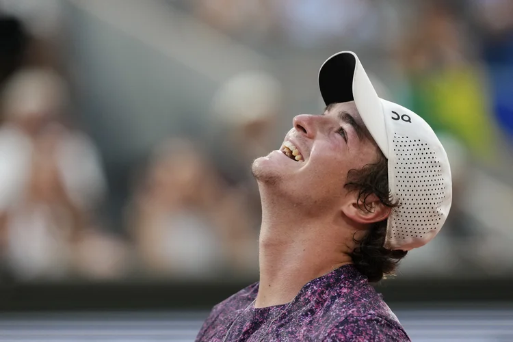 Quanto João Fonseca ganhou em Roland Garros? Vitória de domingo vai custar caro para Novak Djokovic