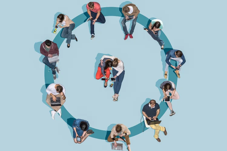 Quatro lições de comunicação para construir confiança em toda a sua organização