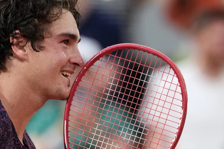 Que horas é o jogo de João Fonseca hoje em Roland Garros?