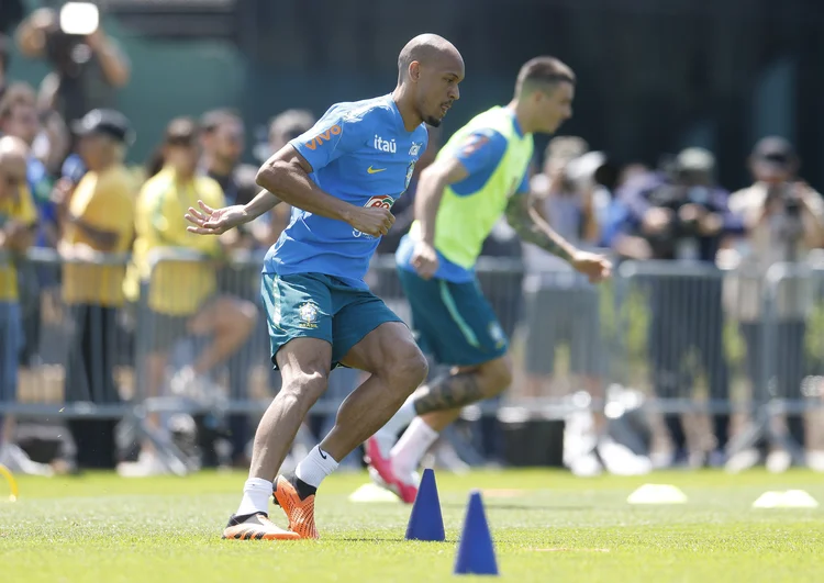 Quem é e como joga Fabinho, volante experiente da Seleção Brasileira