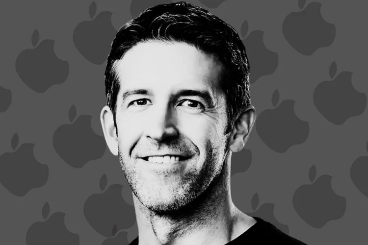 Quem é John Ternus, arquiteto do iPhone que será novo CEO da Apple