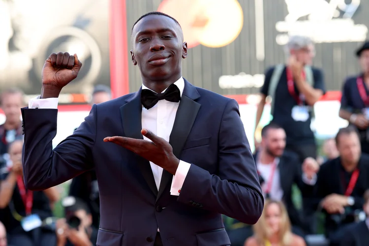 Quem é Khaby Lame, o maior tiktoker do mundo que pode perder milhões?