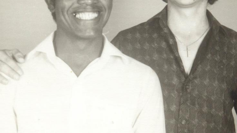 Quem é o cantor de dupla sertaneja que sofreu acidente fatal?