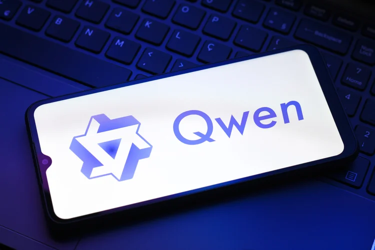 Qwen-3.5: o novo movimento da Alibaba que pressiona o ChatGPT — sendo mais rápido e barato