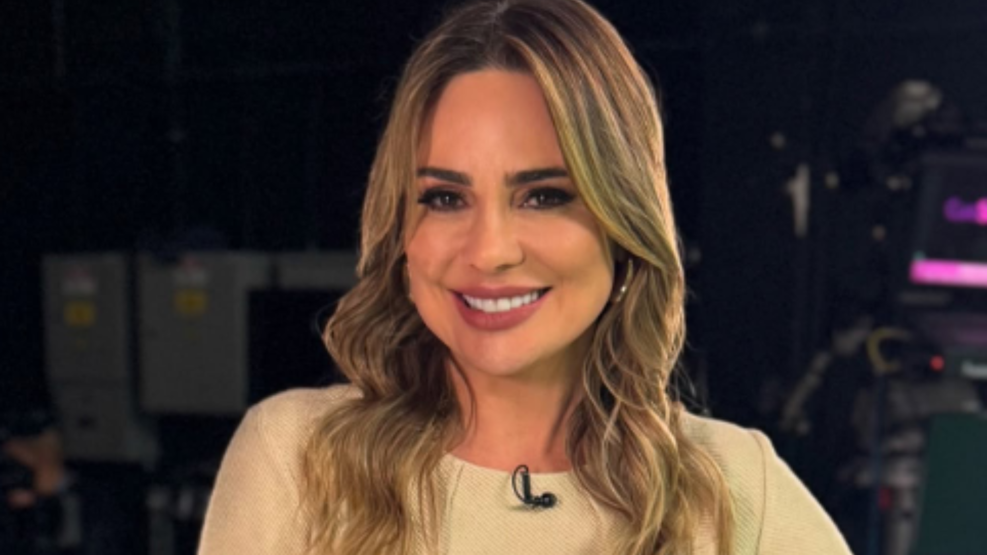 Rachel Sheherazade revela novo romance e faz declarações polêmicas sobre perdas após divórcio