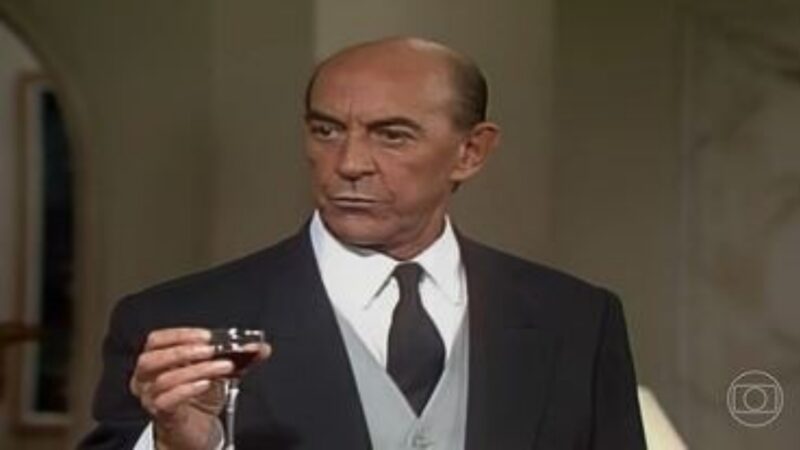 ‘Rainha da Sucata’: Jonas percebe que Renato está arquitetando novo golpe e faz alerta