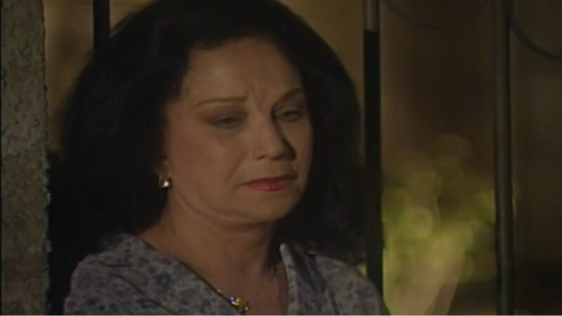 ‘Rainha da Sucata’: Lena entra em desespero após sugestão cruel de Laurinha