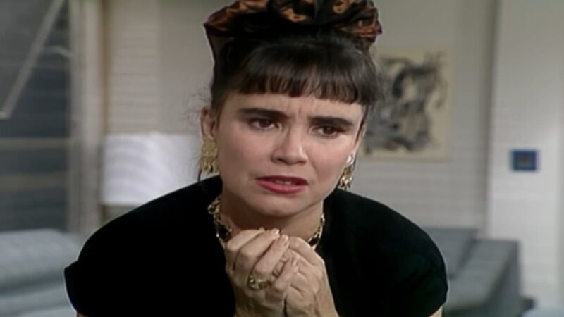 ‘Rainha da Sucata’: Tem culpa? Acusada de matar Laurinha, Maria do Carmo decide fugir