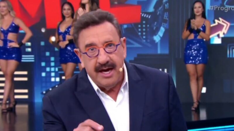 Ratinho alfineta o SBT ao vivo após nova mudança no horário do programa: ‘Não vou pedir a conta’