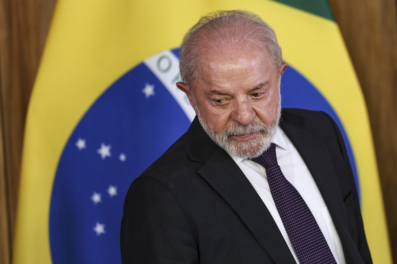 Real Time Big Data: Lula lidera 1º turno e empata com Flávio e Zema no 2º turno em MG