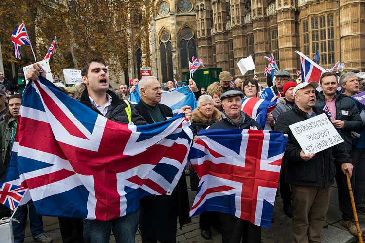 Reino Unido de volta à Europa? Uma possível reversão do Brexit no horizonte