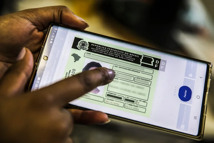 Renovação automática da CNH já gerou economia de R$ 1,18 bi no Brasil