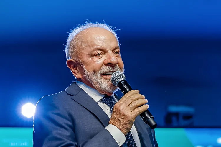 Ressaca do Carnaval, Lula na Índia e acordo Trump-Japão: o que move os mercados