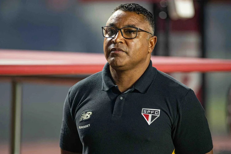 Roger Machado é demitido do São Paulo após derrota na Copa do Brasil