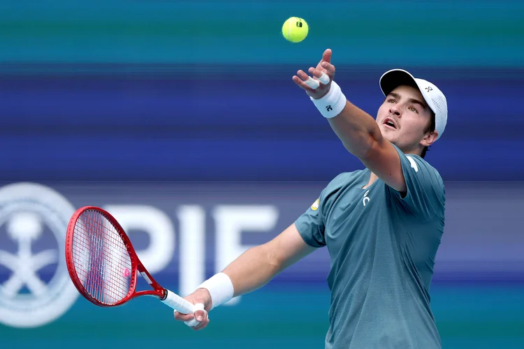Roland Garros 2026: João Fonseca e Bia Haddad serão os únicos brasileiros no torneio
