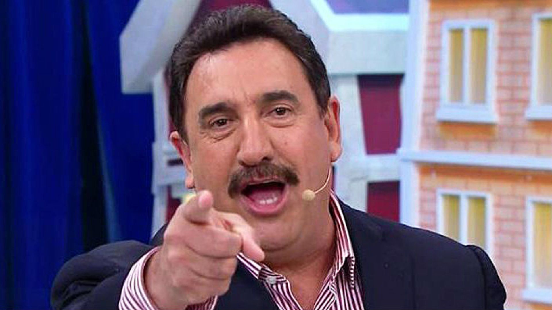 Saiba qual o valor absurdo da fortuna do apresentador Ratinho