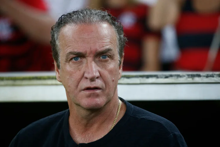 Santos demite Vojvoda e anuncia Cuca como novo técnico