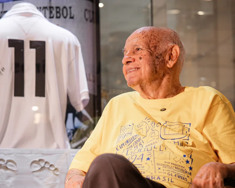Santos lança minissérie sobre ídolos do clube em Copas do Mundo