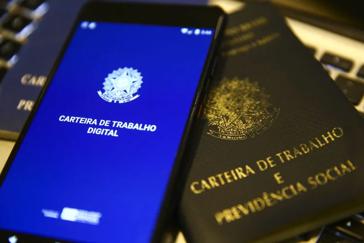 Sem jornada de 52h: líderes do Centrão pedem retirada de emenda à PEC da 6x1