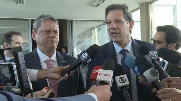 Sem Kim e Paulo Serra, eleição em SP pode ter 2º turno antecipado entre Tarcísio e Haddad