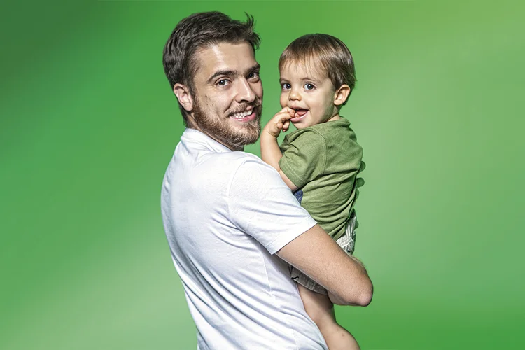 Senado aprova projeto que destrava licença-paternidade