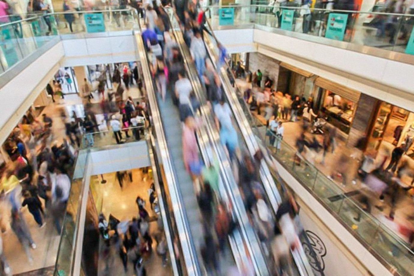 Shoppings batem R$ 200 bilhões em vendas com mais gasto por visita