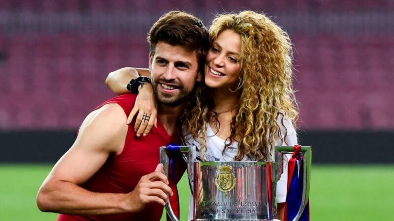 Show de Shakira vira gatilho e brasileiros detonam Piqué nas redes