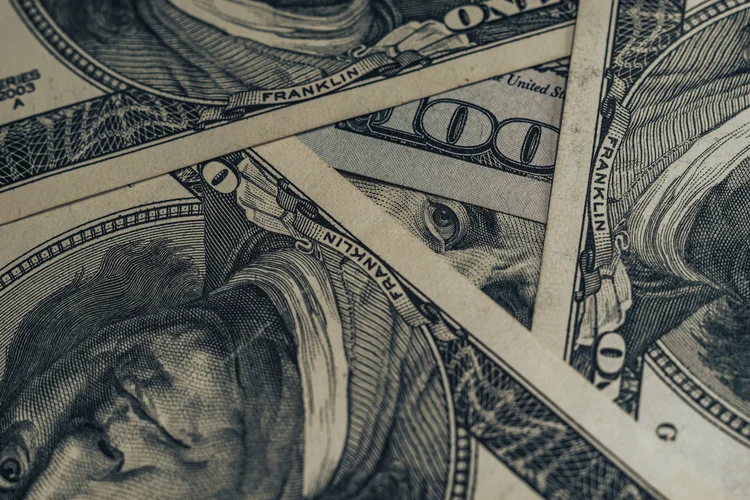 Stablecoins no Brasil: entre a necessidade de regular e o risco de restringir