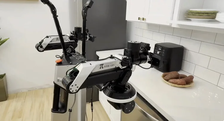 Startup cria robô capaz de realizar tarefas sem programação prévia