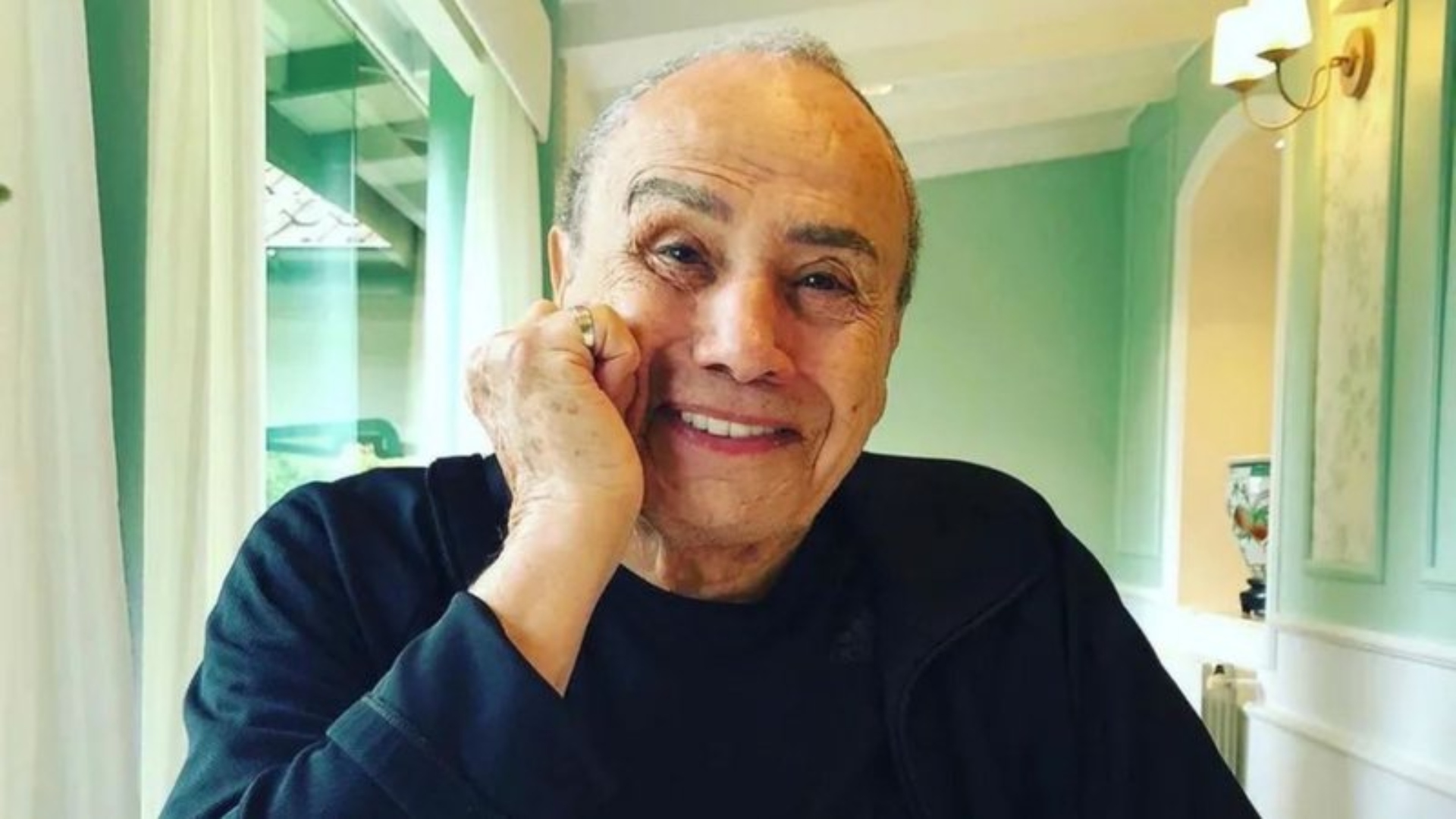 Stênio Garcia descobre que processo envolve as próprias filhas; veja a reação