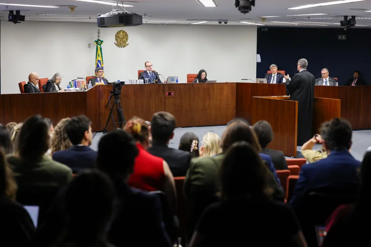 STF decide em 8 de abril se Rio terá eleição direta ou indireta