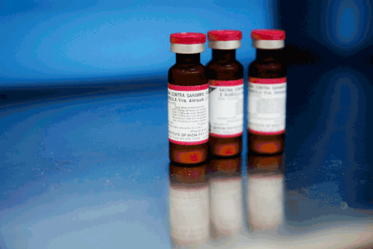 Surto de sarampo e rubéola em Bangladesh mata 100 crianças em um mês