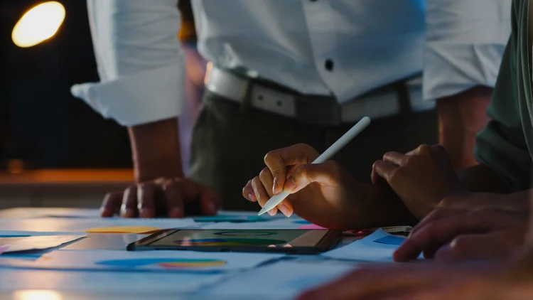 Tablet ou notebook: qual vale mais a pena para trabalhar fora do escritório?