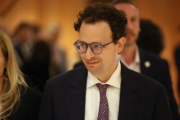 'Tão inteligente que chega a ser perigoso': Anthropic freia estreia de novo modelo de IA