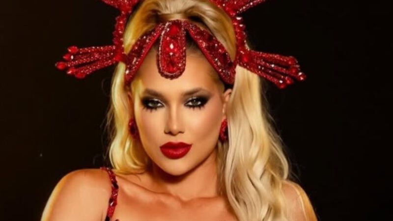 Tapa-sexo de Virginia descola; influenciadora chora de dor e toma atitude