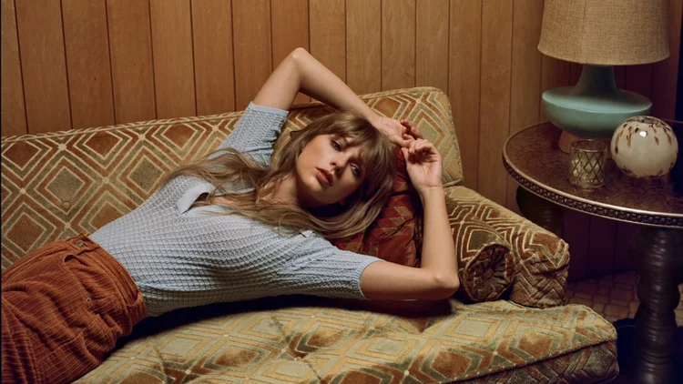Taylor Swift é a artista com mais streamings na história do Spotify