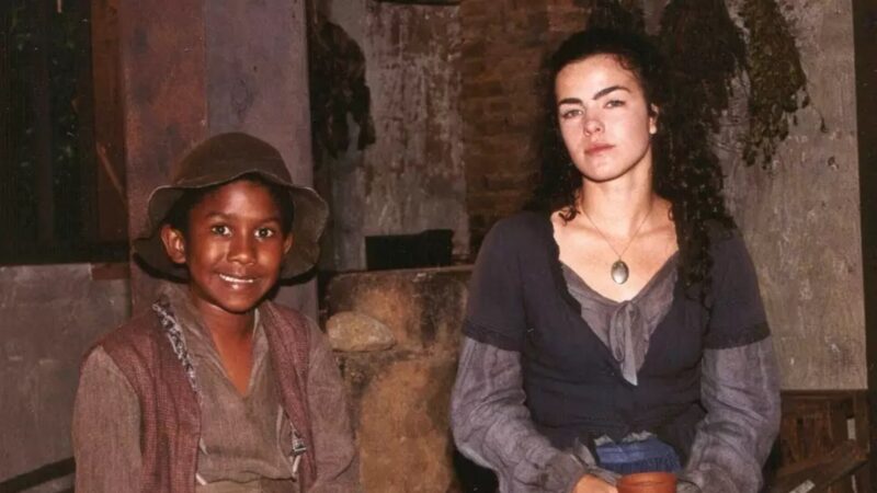 ‘Terra Nostra’: De ator mirim a galã, veja como Tiziu está hoje em dia