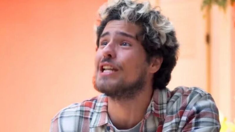 Três Graças: Personagem faz Raul criar vergonha na cara e transformação acontece