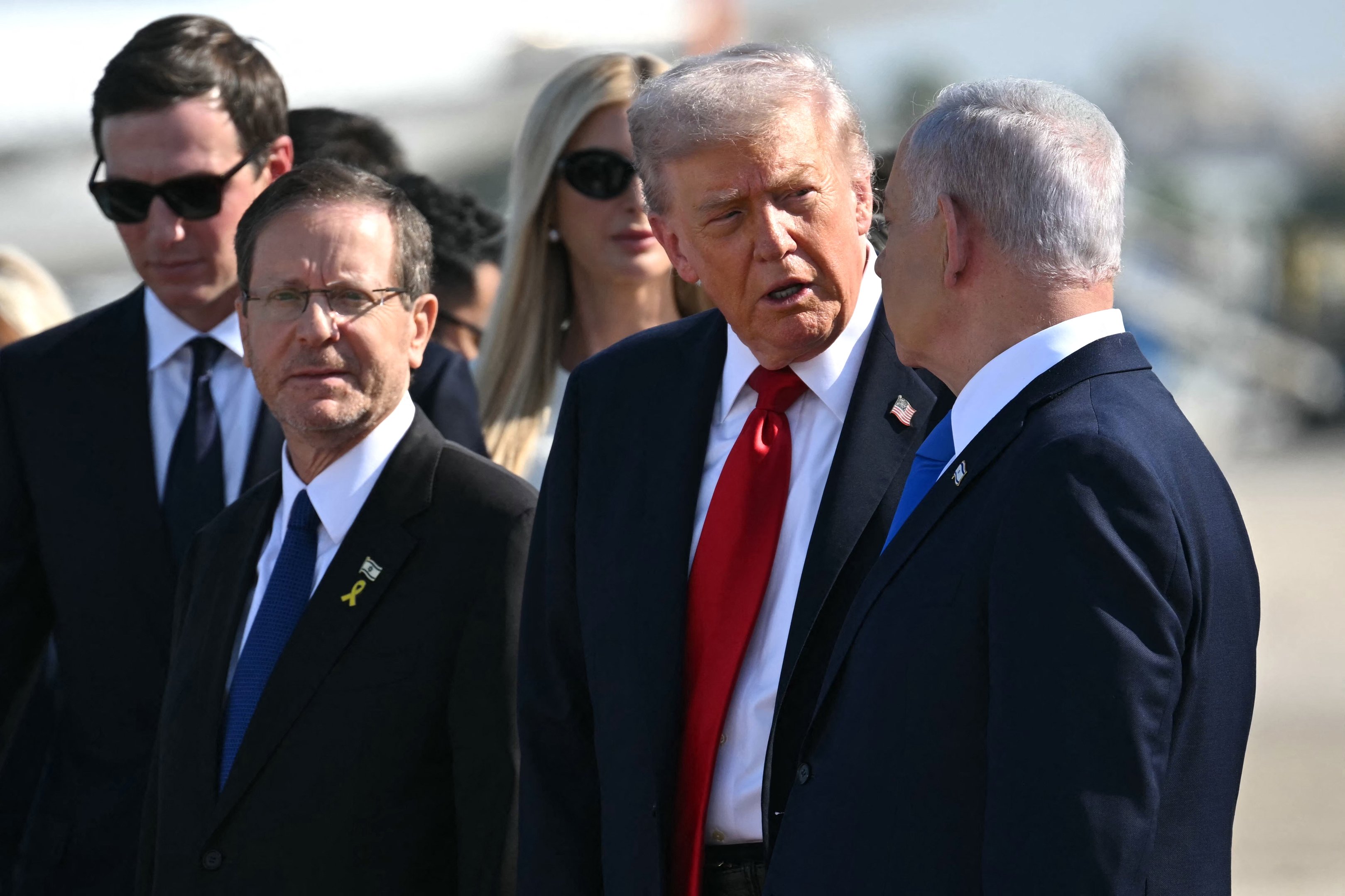 Trump diz estar insatisfeito com ofensiva de Israel no Líbano