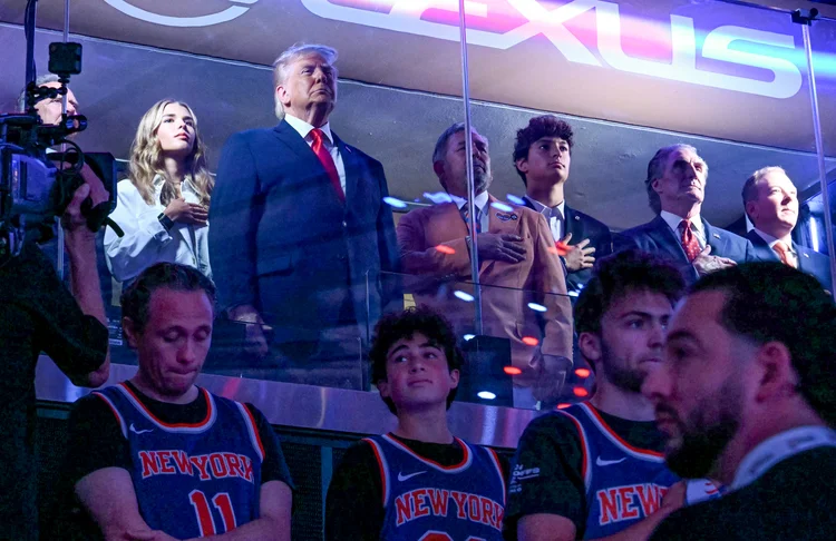 Trump é vaiado em jogo das finais da NBA no Madison Square Garden