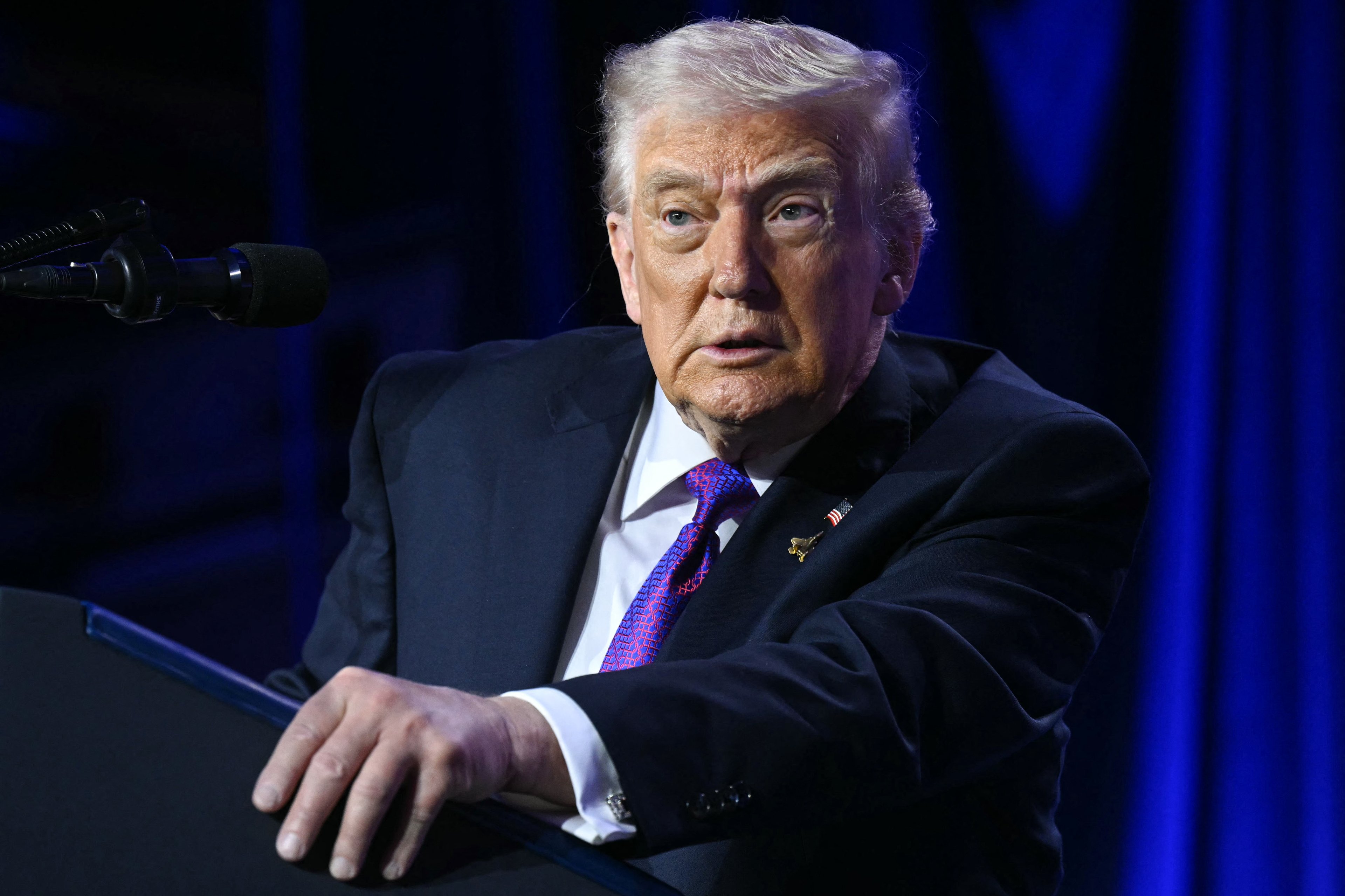 Trump exige que Netflix afaste ex-membro do governo Obama do conselho