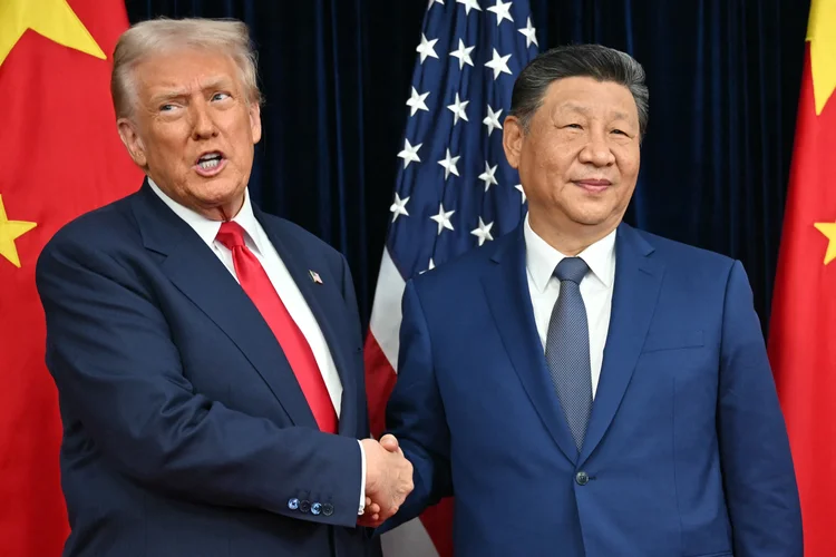 Trump viajará à China no final de março para encontro crucial com Xi Jinping