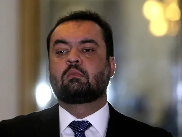 TSE retoma julgamento que pode cassar direitos políticos de Cláudio Castro