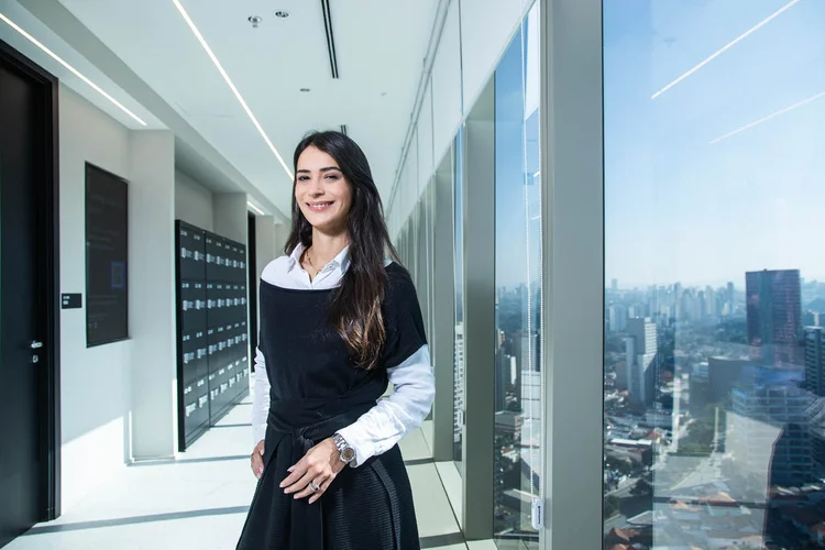 Uber amplia recurso que permite pedir corridas com motoristas mulheres em 13 capitais do Brasil