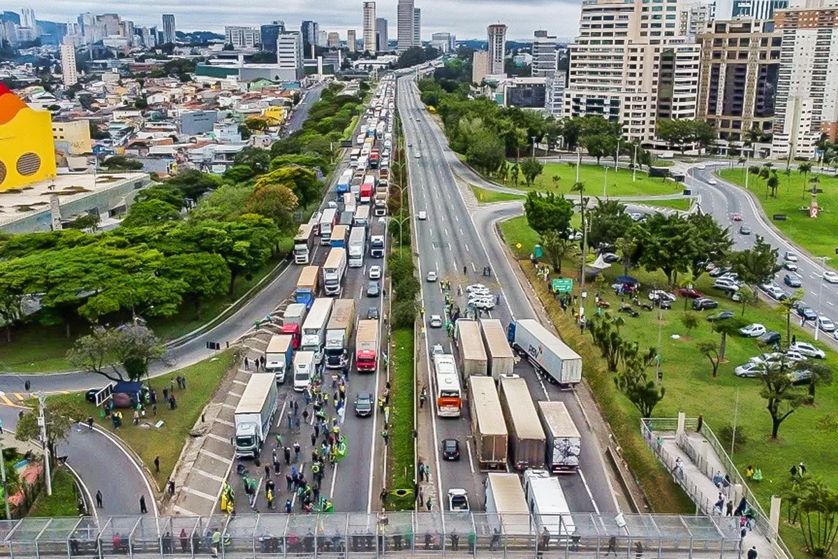 Vai ter greve nacional dos caminhoneiros? O que se sabe até agora
